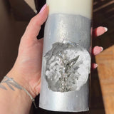 [Compre 1 e Leve 2] Vela Artesanal São Miguel Arcanjo - Prata Celestial e Cristais Brancos