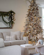 Árvore de Natal Artificial Queen Flock® com 800 Luzes LED Brancas Quentes